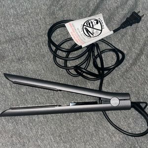 Cortext International 1’ flat iron